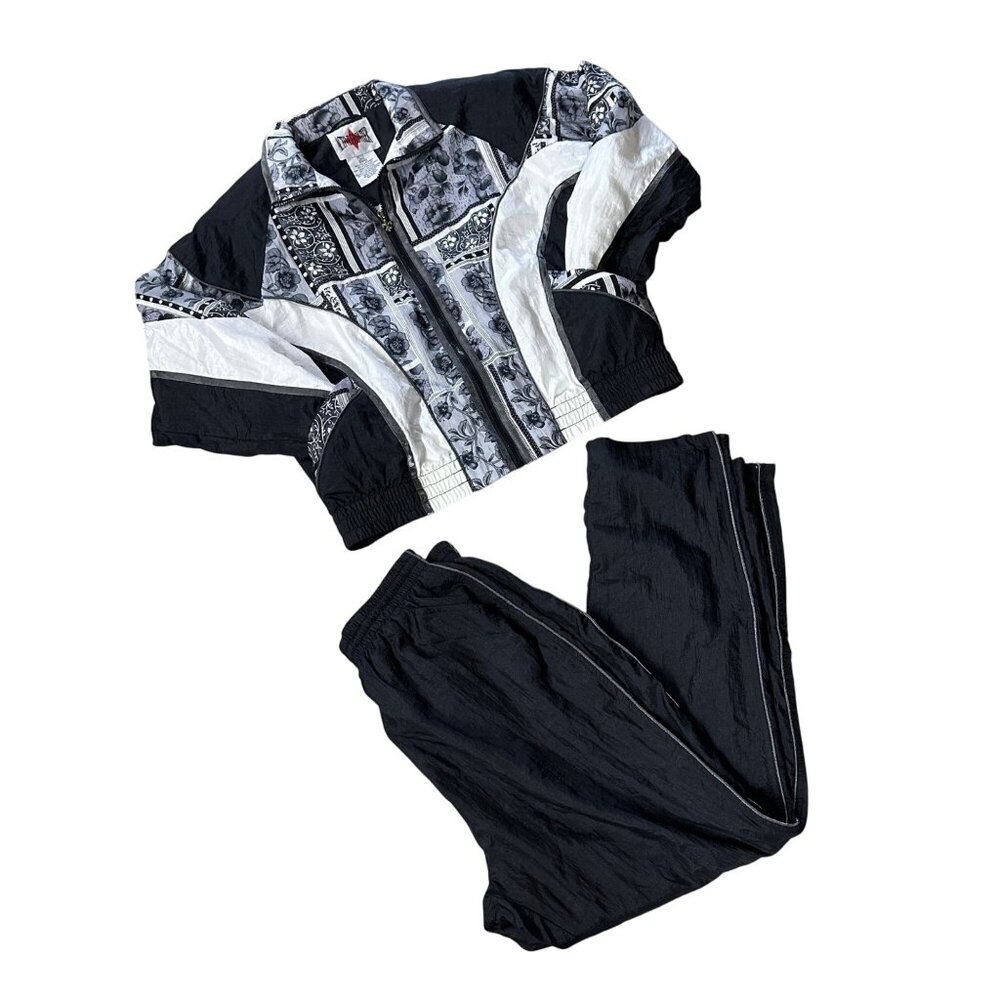 Vintage 90s Womens Wind Suit Petite Large Active Frontier Black White Jacket